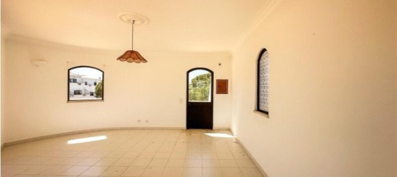4 bedrooms Villa in Faro, Portugal No. 129318 12