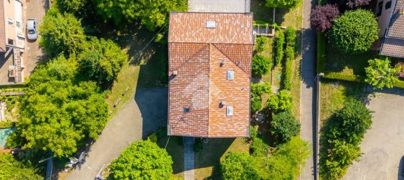4 bedrooms Villa in Vezzano sul Crostolo, Italy No. 257862 5