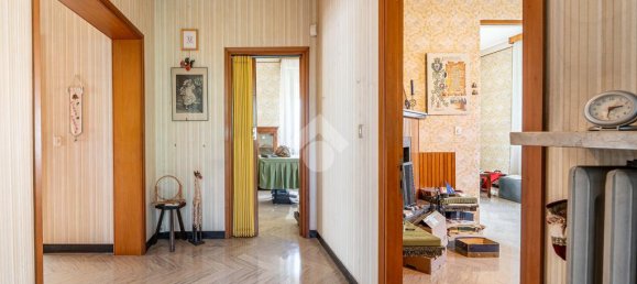 4 bedrooms Villa in Vezzano sul Crostolo, Italy No. 257862 10