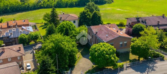 4 bedrooms Villa in Vezzano sul Crostolo, Italy No. 257862 2