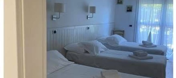 3 bedrooms Apartment in Rho, Italy No. 226882 9