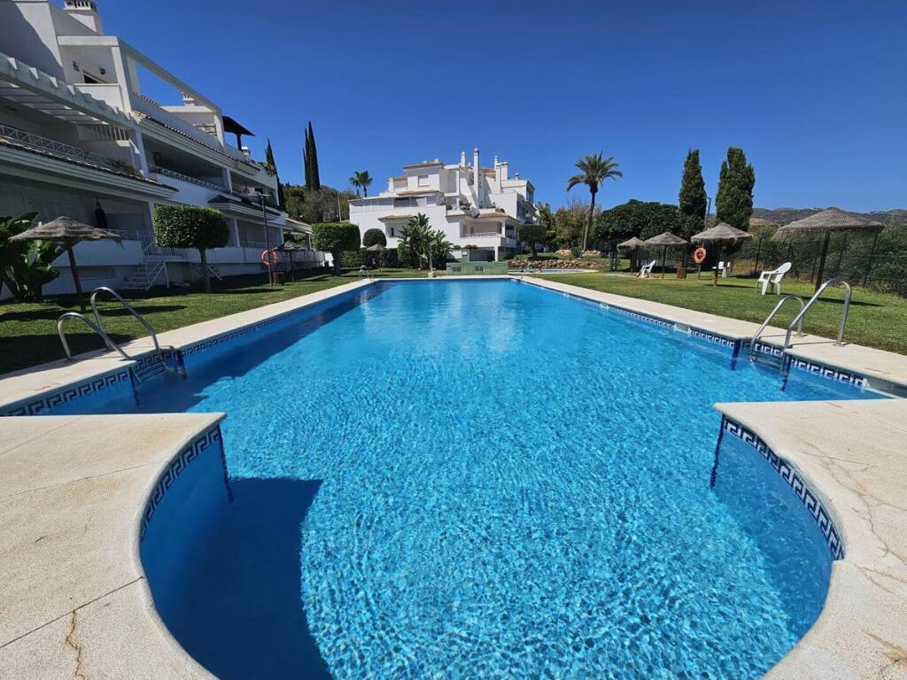 3 Schlafzimmer Doppelhaus in Marbella, Spain, Nr. 183718