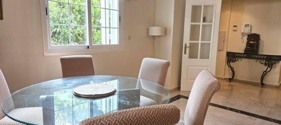 3 Schlafzimmer Doppelhaus in Marbella, Spain, Nr. 183718 2