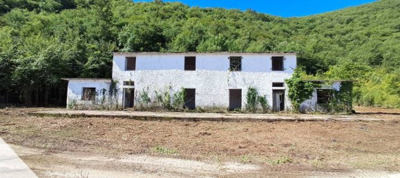 6 bedrooms House in Castelliri, Italy No. 265219 3