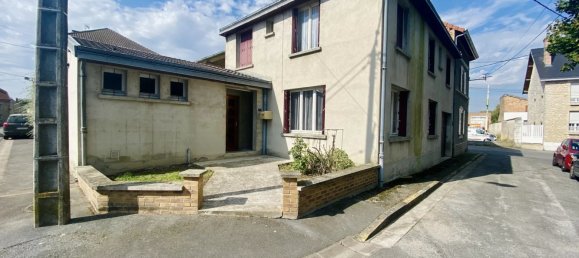 4 chambres Maison à Attigny, France No. 68970 7