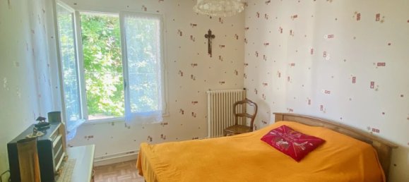 4 chambres Maison à Attigny, France No. 68970 5