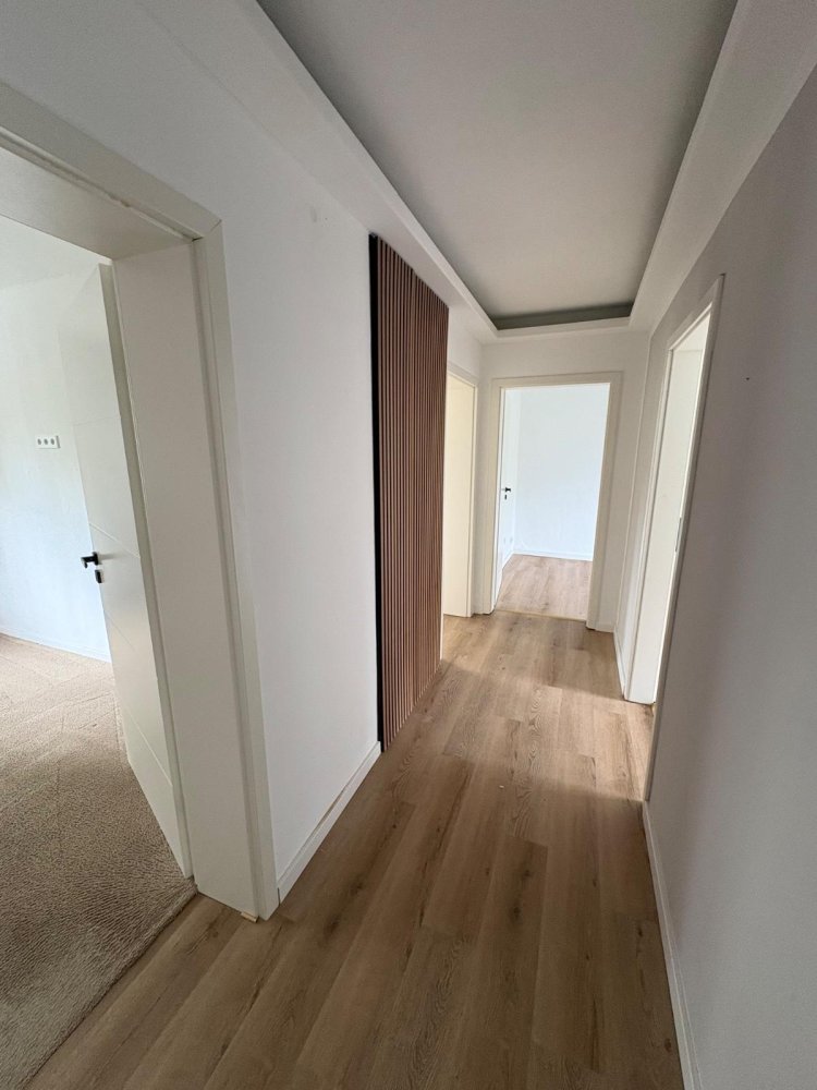 Apartamento de 3 habitaciónes en Braunschweig, Germany No. 353400