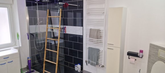 5 bedrooms House in Algrange, France No. 214231 6