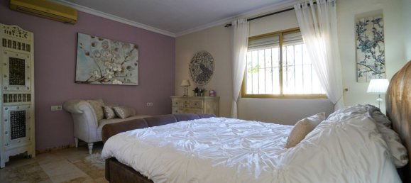 3 bedrooms Villa in Estepona, Spain No. 151374 16