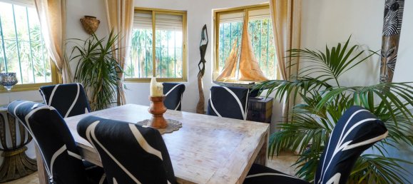 3 bedrooms Villa in Estepona, Spain No. 151374 8