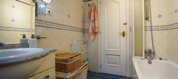 3 bedrooms Villa in Estepona, Spain No. 151374 19