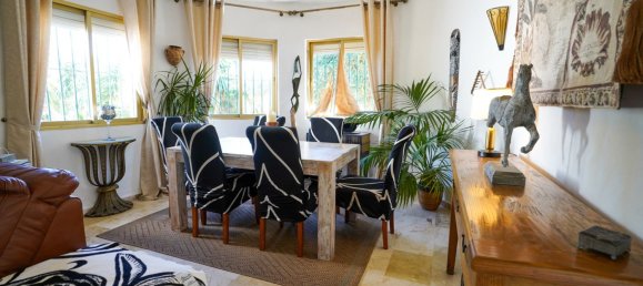 3 bedrooms Villa in Estepona, Spain No. 151374 7