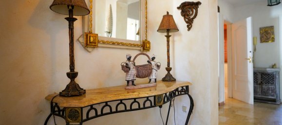 3 bedrooms Villa in Estepona, Spain No. 151374 4