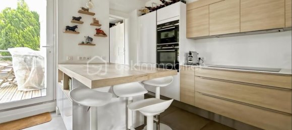 Дом с 5 спальнями в Санс, Франция № 201755 8