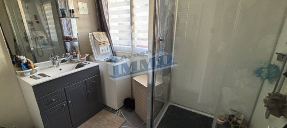 3 bedrooms House in Frevent, France No. 55565 5