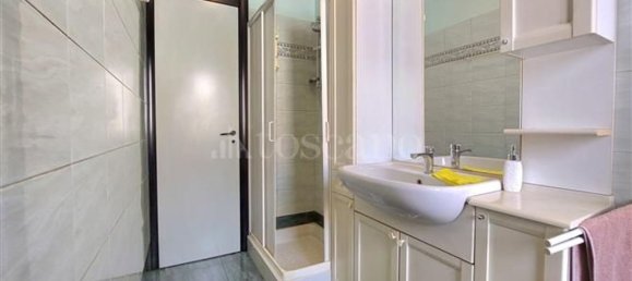 3 rooms Apartment in Milan, Italy No. 287714 17