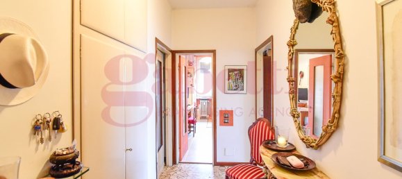 Apartamento de 3 divisões em Mariano Comense, Italy N.º 282458 10