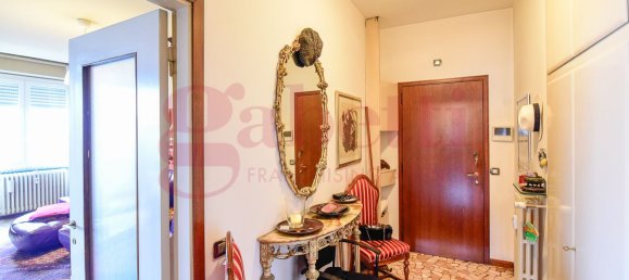 Apartamento de 3 divisões em Mariano Comense, Italy N.º 282458 11