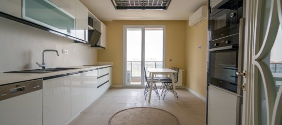 Apartment 5+2 in Istanbul, Turkey No. 24055 9