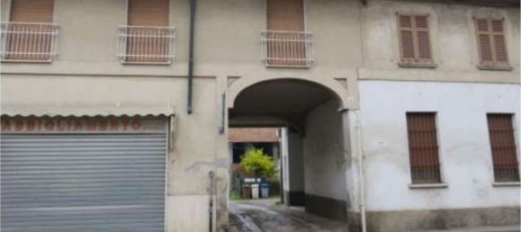 2-salle Appartement à Limbiate, Italy No. 260036 2