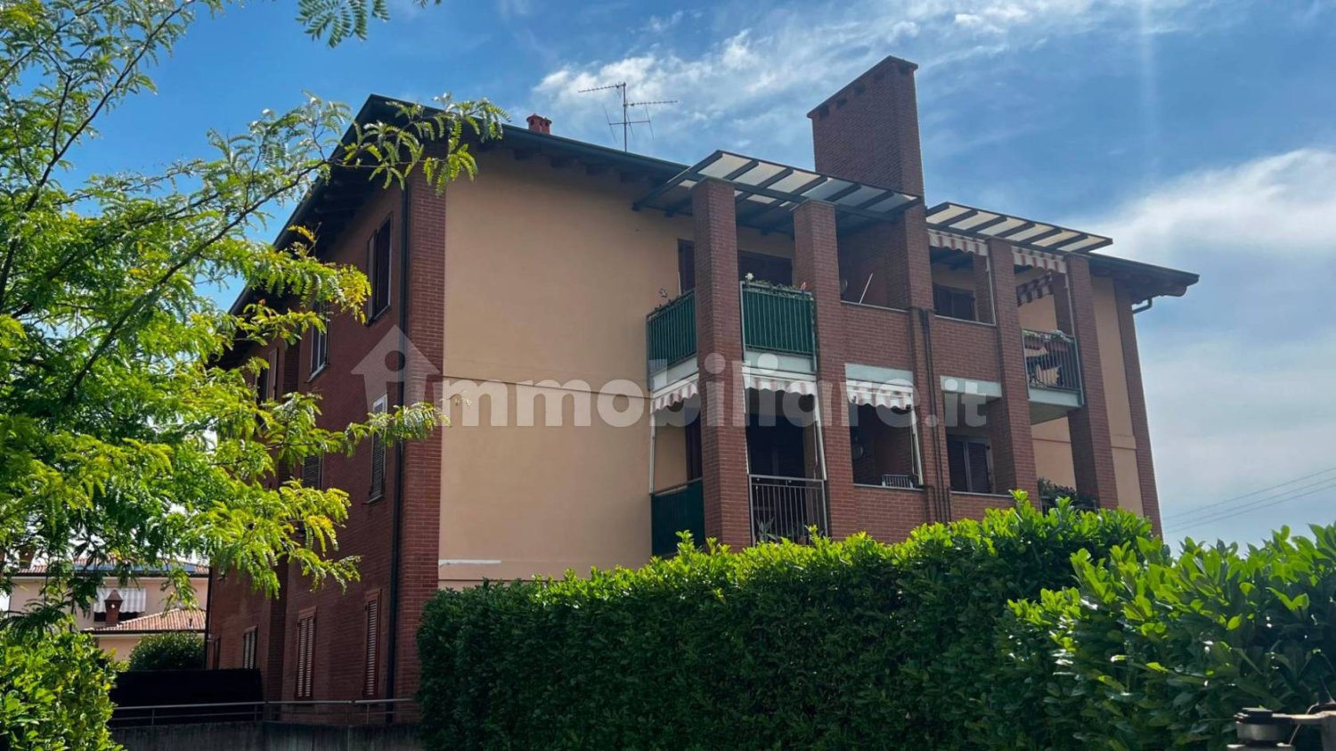 2 bedrooms Apartment in Busnago, Italy No. 286815