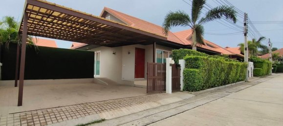 3 chambres Café / restaurant à Pattaya, Thailand No. 5106 2