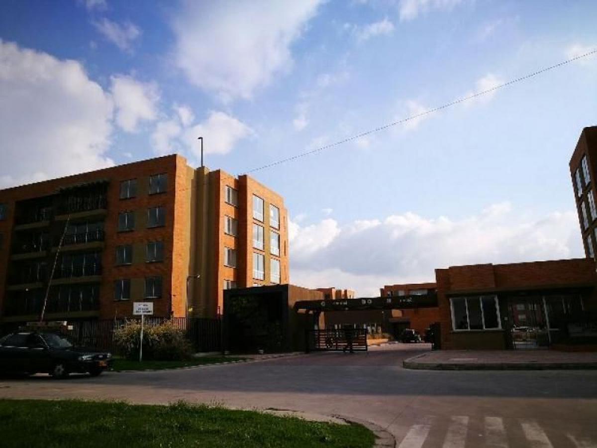 3 bedrooms House in Cundinamarca, Colombia No. 1626