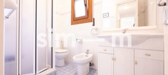 Дом с 4 спальнями в Барселона, Испания № 158354 24