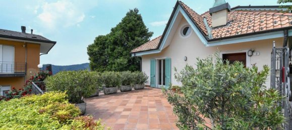 Вилла с 6 спальнями в Комо, Италия № 56722 25