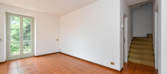 Вилла с 6 спальнями в Комо, Италия № 56722 23