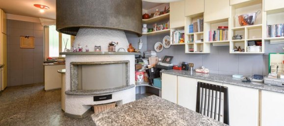 Вилла с 6 спальнями в Комо, Италия № 56722 11