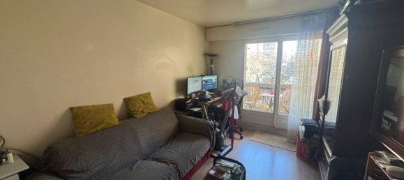 2 bedrooms Apartment in Paris, France No. 144044 5