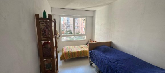 2 bedrooms Apartment in Paris, France No. 144044 4