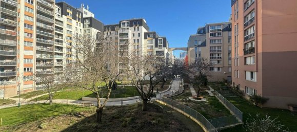 2 bedrooms Apartment in Paris, France No. 144044 6