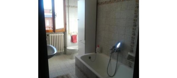 3 bedrooms Apartment in Poggibonsi, Italy No. 252605 4