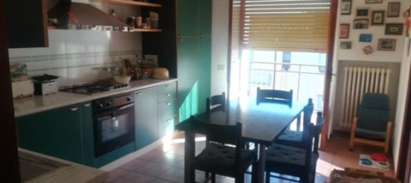 3 bedrooms Apartment in Poggibonsi, Italy No. 252605 2