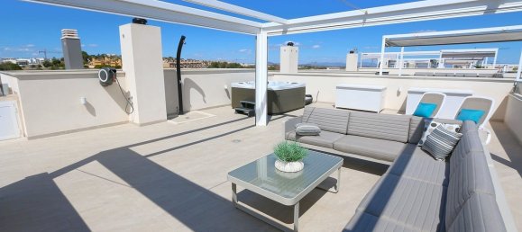 Ático de 3 dormitorios en Dehesa De Campoamor, Spain No. 188339 6