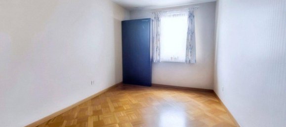 Квартира с 4 комнатами в Линц, Австрия № 219971 3