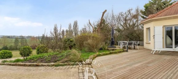 Дом с 7 спальнями в Жуар-Поншартрен, Франция № 167387 3