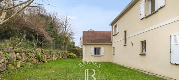 Дом с 7 спальнями в Жуар-Поншартрен, Франция № 167387 6