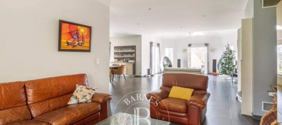 Дом с 7 спальнями в Жуар-Поншартрен, Франция № 167387 15