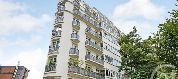 2 bedrooms Apartment in Paris, France No. 178259 12