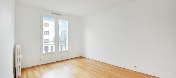 2 bedrooms Apartment in Paris, France No. 178259 2