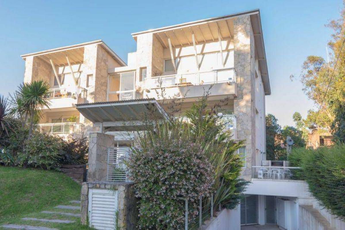 Studio in Mar del Plata, Argentina No. 83919