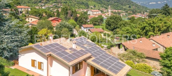 3 bedrooms Villa in Olgiate Molgora, Italy No. 128050 3