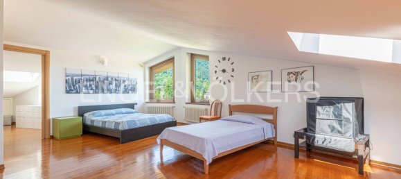 3 bedrooms Villa in Olgiate Molgora, Italy No. 128050 13