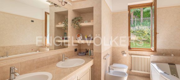 3 bedrooms Villa in Olgiate Molgora, Italy No. 128050 17