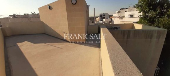 3 bedrooms House in Attard, Malta No. 11303 10