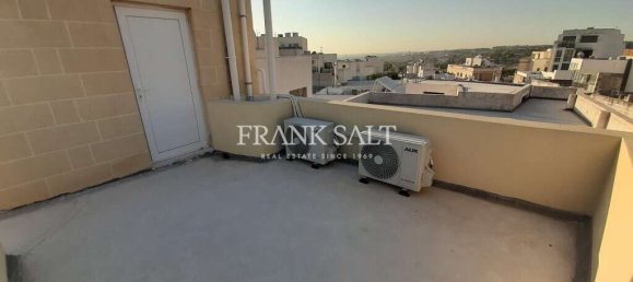 3 bedrooms House in Attard, Malta No. 11303 11
