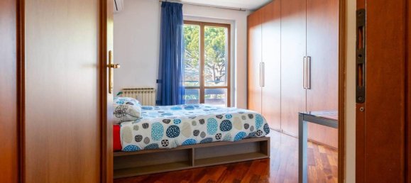 Villa de 6 divisões em Ivrea, Italy N.º 27679 5